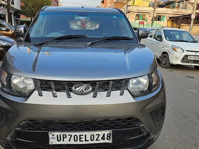 Used 2018 Mahindra KUV100 in Kanpur