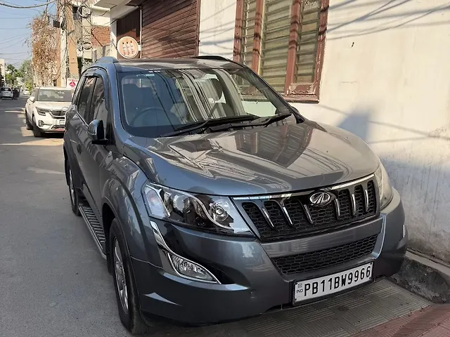 Used 2015 Mahindra XUV500 in Ludhiana