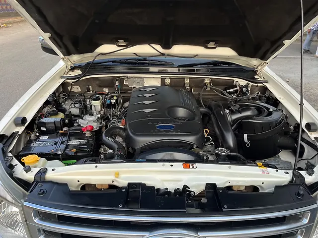 Used Ford Endeavour [2009-2014] 3.0L 4x4 AT in Bangalore