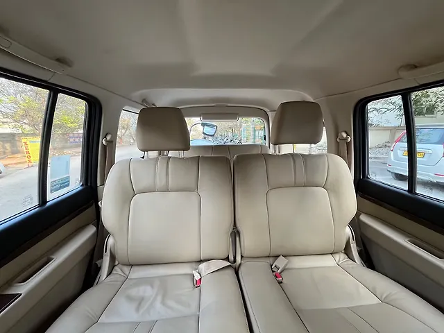 Used Ford Endeavour [2009-2014] 3.0L 4x4 AT in Bangalore