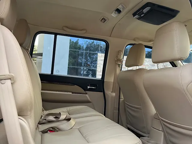 Used Ford Endeavour [2009-2014] 3.0L 4x4 AT in Bangalore