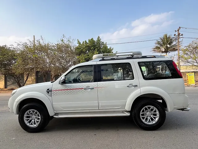 Used Ford Endeavour [2009-2014] 3.0L 4x4 AT in Bangalore