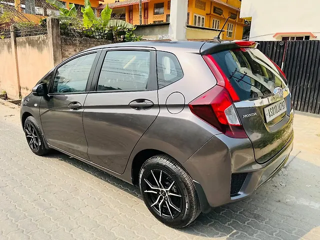 Used Honda Jazz [2015-2018] SV Petrol in Guwahati