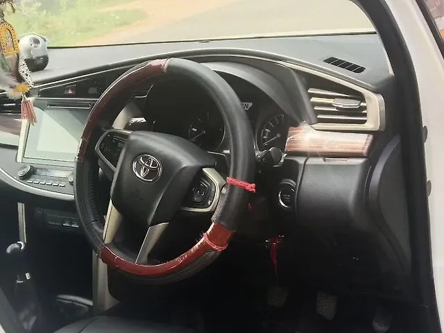Used Toyota Innova Crysta [2016-2020] 2.4 VX 8 STR [2016-2020] in Ranchi