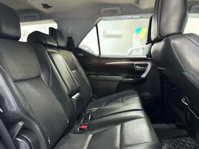 Used Toyota Fortuner [2016-2021] 2.8 4x2 AT in Mohali