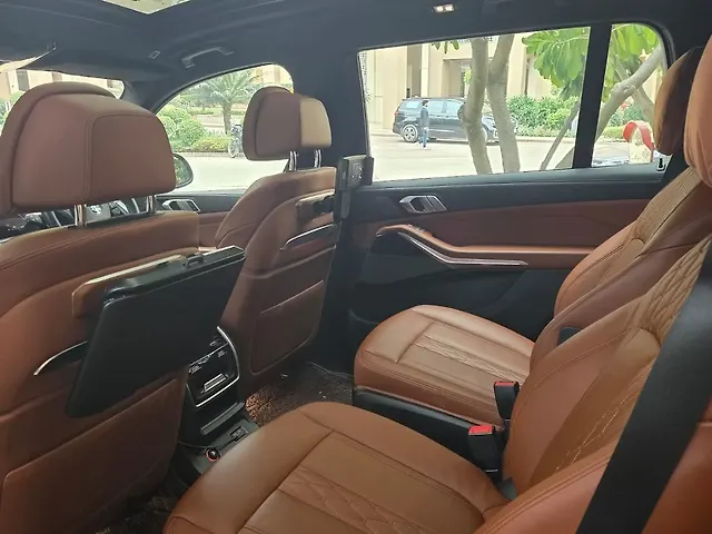 Used BMW X7 xDrive40i M Sport in Meerut