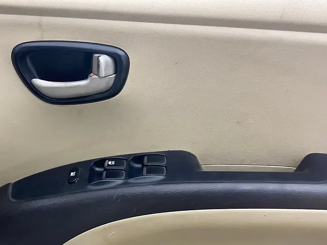 Used Hyundai i10 [2010-2017] 1.1L iRDE Magna Special Edition in Ahmedabad