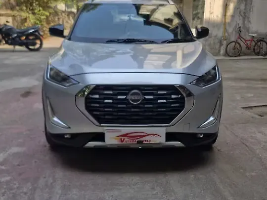 Used 2023 Nissan Magnite in Mumbai