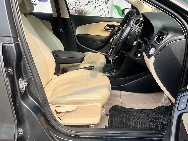 Used Volkswagen Ameo Highline Plus 1.5L AT (D)16 Alloy in Nagpur