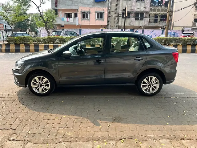 Used Volkswagen Ameo Highline Plus 1.5L AT (D)16 Alloy in Nagpur