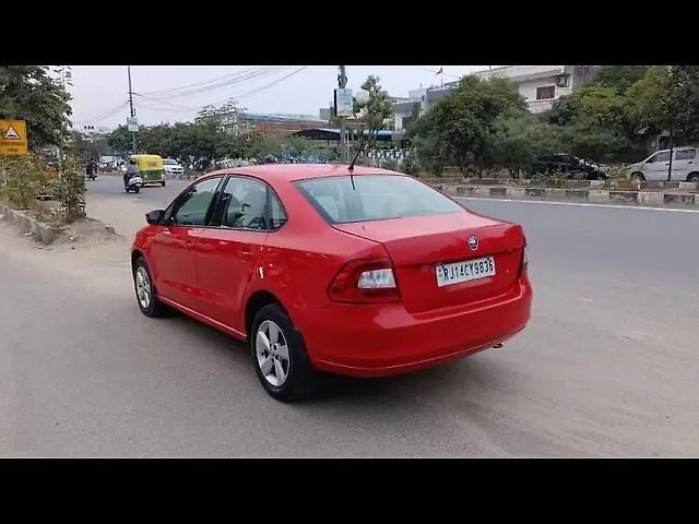 Used Skoda Rapid [2014-2015] 1.5 TDI CR Ambition with Alloy Wheels in Jaipur