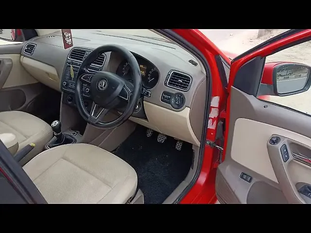 Used Skoda Rapid [2014-2015] 1.5 TDI CR Ambition with Alloy Wheels in Jaipur