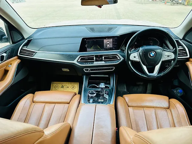 Used BMW X7 [2019-2023] xDrive30d DPE Signature 7STR in Surat
