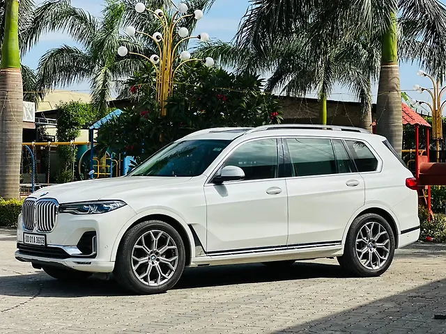 Used BMW X7 [2019-2023] xDrive30d DPE Signature 7STR in Surat