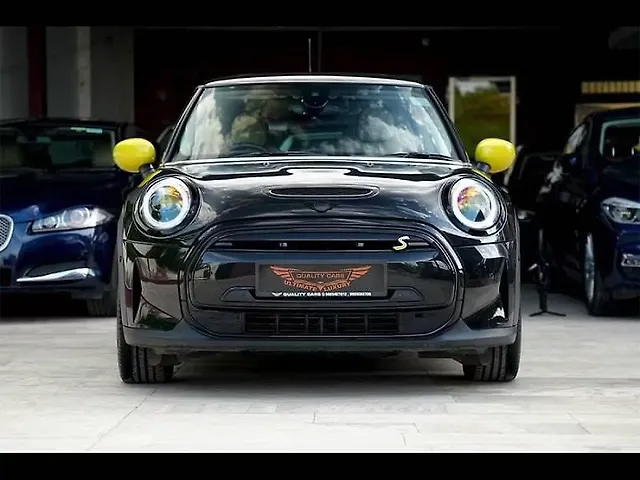 Used 2023 Mini Cooper SE in Jaipur