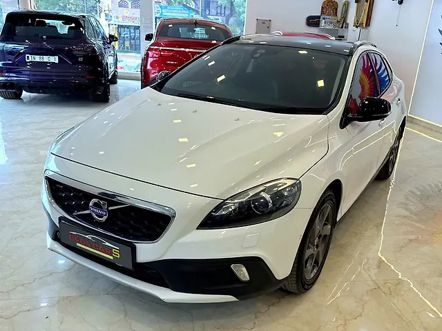 Used Volvo V40 Cross Country [2013-2016] D3 Inscription in Madurai
