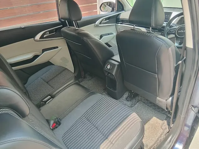 Used Kia Carens [2022-2023] Prestige Plus 1.4 Petrol MT 7 STR in Chennai