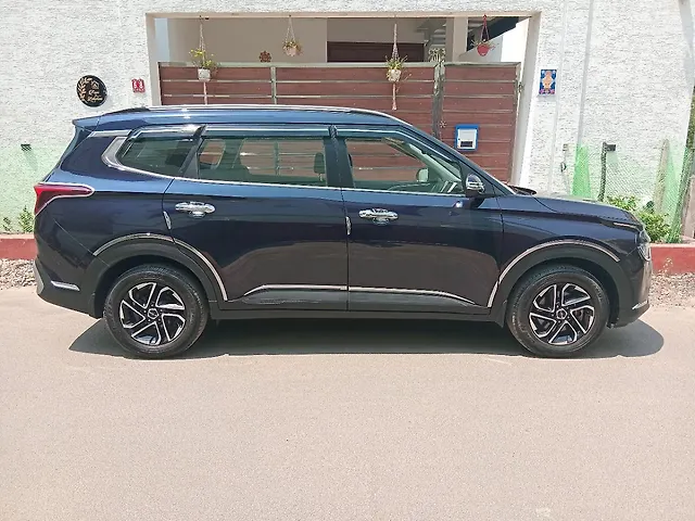 Used Kia Carens [2022-2023] Prestige Plus 1.4 Petrol MT 7 STR in Chennai