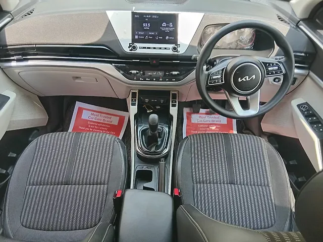 Used Kia Carens [2022-2023] Prestige Plus 1.4 Petrol MT 7 STR in Chennai