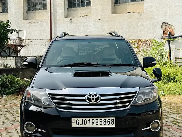 Used 2013 Toyota Fortuner in Ahmedabad Used 2013 Toyota Fortuner in Ahmedabad