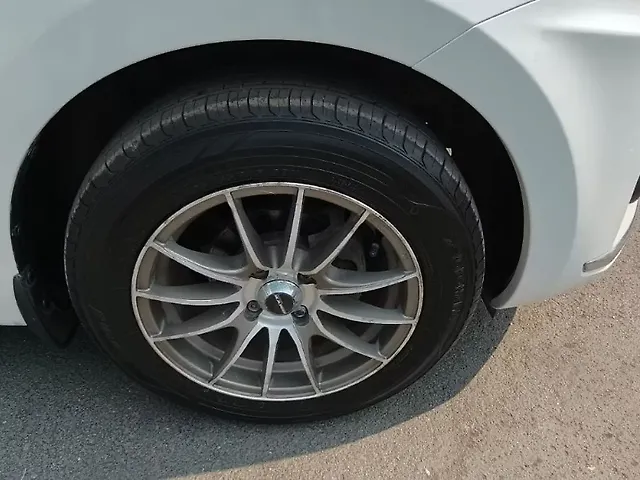 Used Maruti Suzuki Dzire VXi Petrol Manual in Mumbai