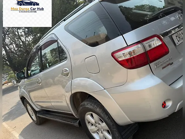 Used Toyota Fortuner [2009-2012] 3.0 MT in Chandigarh