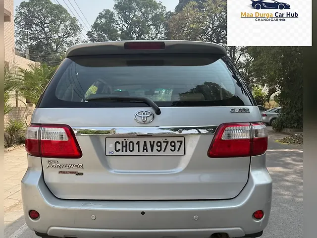 Used Toyota Fortuner [2009-2012] 3.0 MT in Chandigarh
