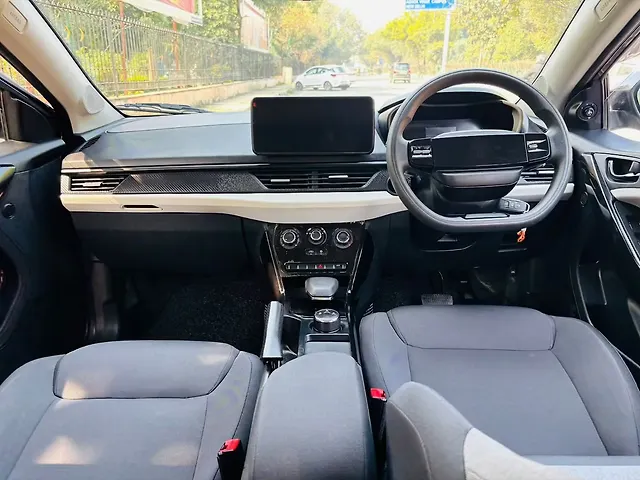 Used Tata Nexon Pure (S) 1.2 Petrol 6AMT [2024-2025] in Delhi