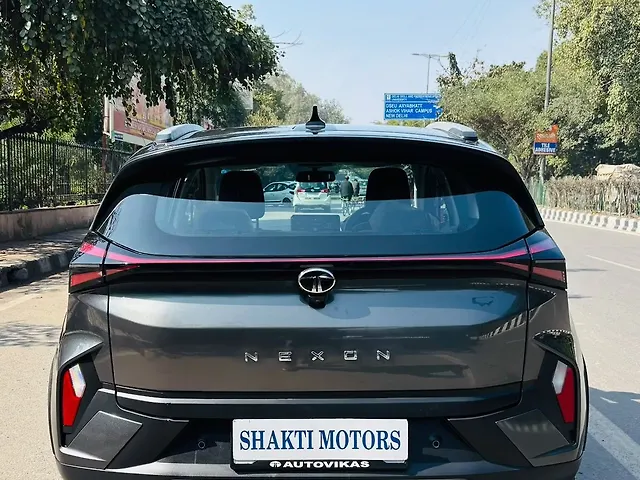 Used Tata Nexon Pure (S) 1.2 Petrol 6AMT [2024-2025] in Delhi