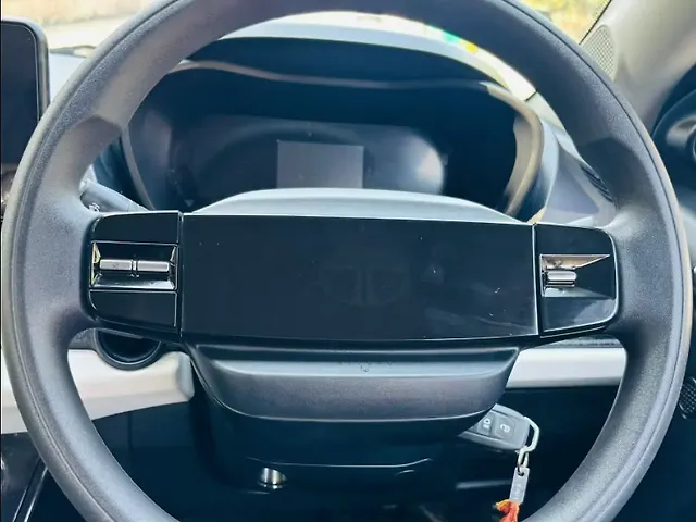 Used Tata Nexon Pure (S) 1.2 Petrol 6AMT [2024-2025] in Delhi