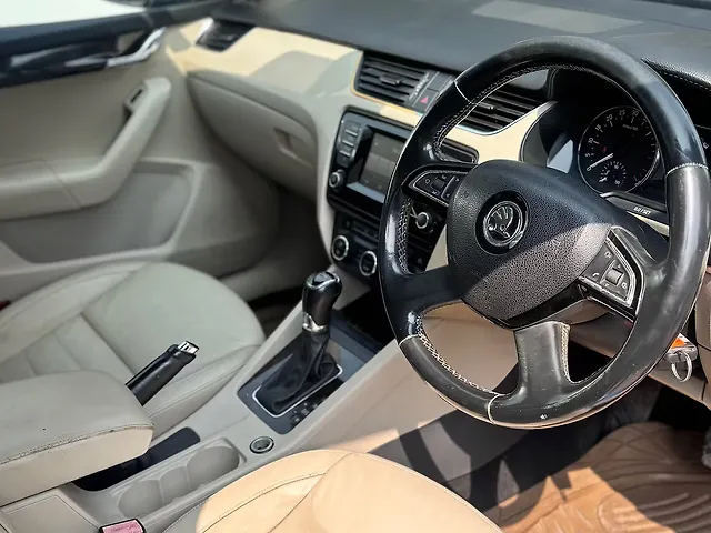 Used Skoda Octavia [2013-2015] Style TDI AT in Chandigarh