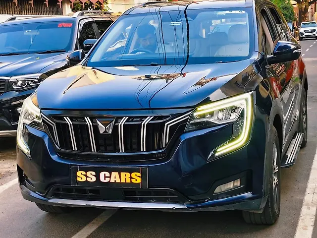 Used Mahindra Old Generation XUV700 AX 7 Diesel MT Luxury Pack 7 STR [2021] in Lucknow