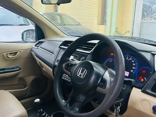 Used Honda Amaze [2016-2018] 1.2 S i-VTEC Opt in Kanpur
