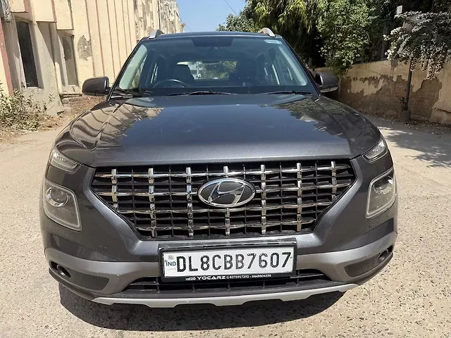 Used 2021 Hyundai Venue in Delhi