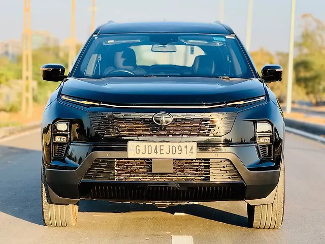 Used 2024 Tata Safari in Ahmedabad