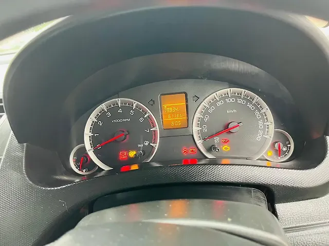 Used Maruti Suzuki Swift [2014-2018] VXi in Guwahati