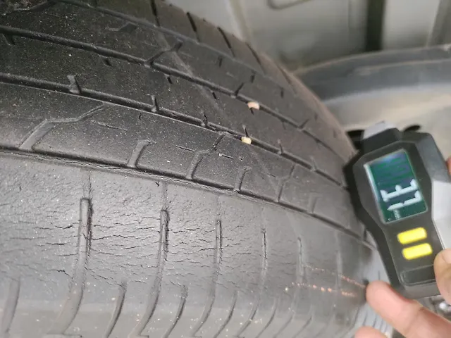 Used Toyota Innova Crysta [2020-2023] GX 2.4 AT 8 STR in Bangalore