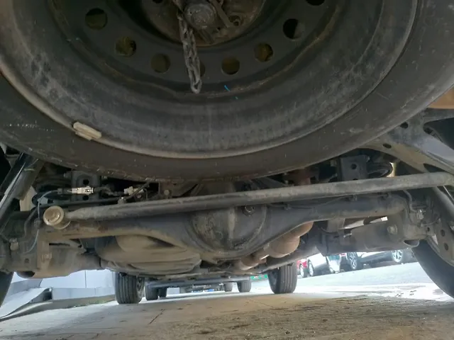 Used Toyota Innova Crysta [2020-2023] GX 2.4 AT 8 STR in Bangalore