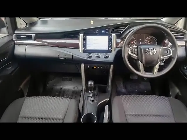 Used Toyota Innova Crysta [2020-2023] GX 2.4 AT 8 STR in Bangalore