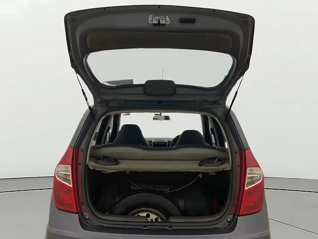 Used Hyundai i10 [2010-2017] 1.1L iRDE Magna Special Edition in Ahmedabad