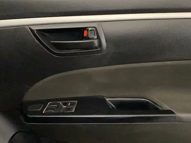 Used Maruti Suzuki Swift [2014-2018] Lxi ABS [2014-2017] in Delhi