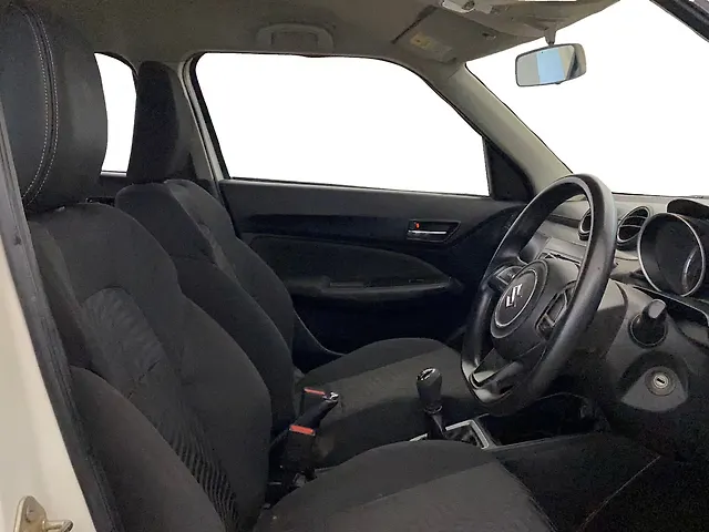Used Maruti Suzuki Swift VXi Petrol Manual in Delhi
