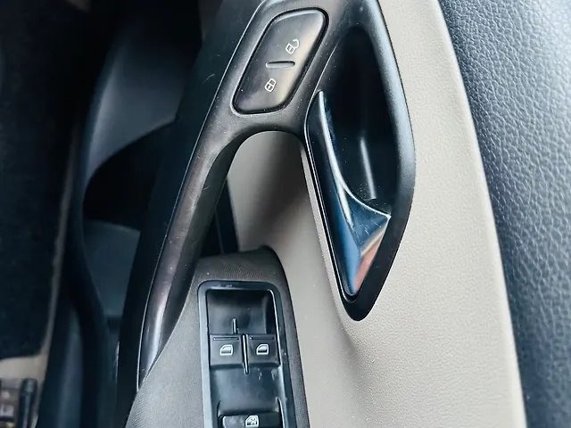 Used Volkswagen Polo [2012-2014] Highline1.2L (D) in Ahmedabad