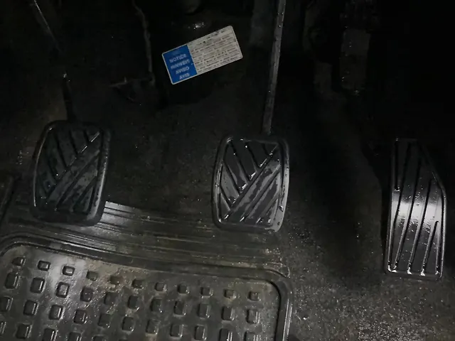 Used Maruti Suzuki Swift [2018-2021] LXi in Delhi