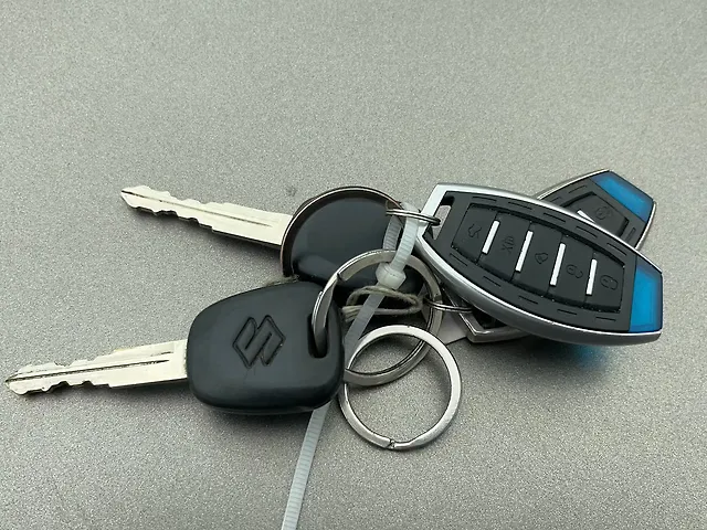 Used Maruti Suzuki Swift [2018-2021] LXi in Delhi