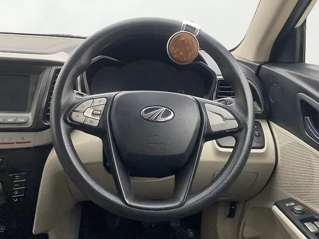 Used Mahindra XUV300 [2019-2024] 1.5 W6 [2019-2020] in Bangalore