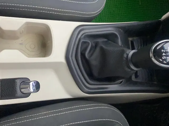 Used Mahindra XUV300 [2019-2024] 1.5 W6 [2019-2020] in Bangalore