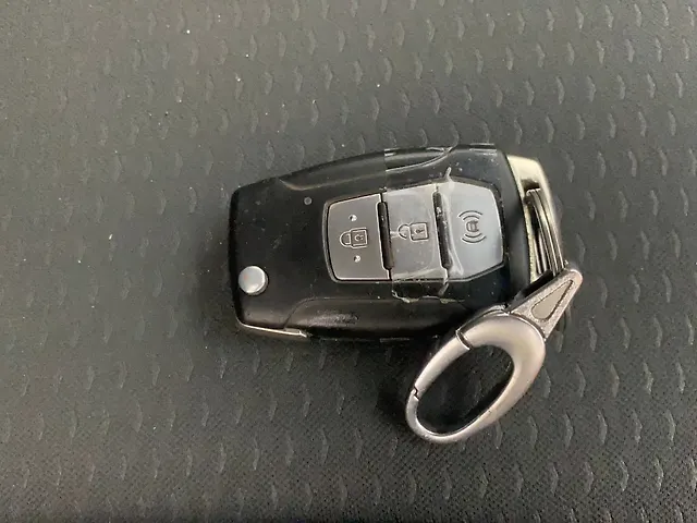 Used Mahindra XUV300 [2019-2024] 1.5 W6 [2019-2020] in Bangalore