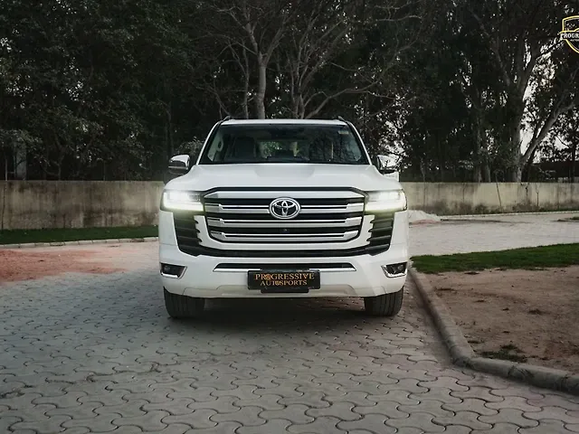 Used 2023 Toyota Land Cruiser in Delhi