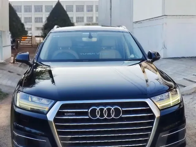 Used 2017 Audi Q7 in Coimbatore Used 2017 Audi Q7 in Coimbatore